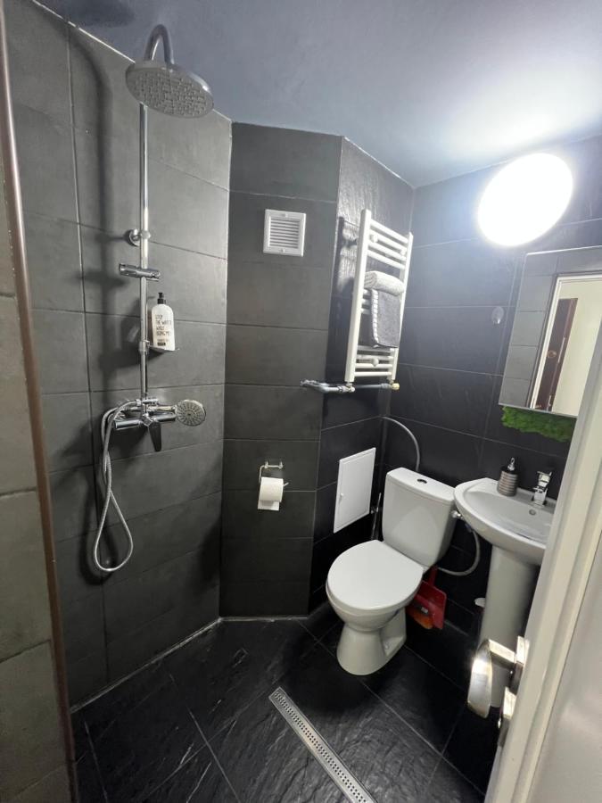 Ferienwohnung Kenzia Prive Bukarest Exterior foto